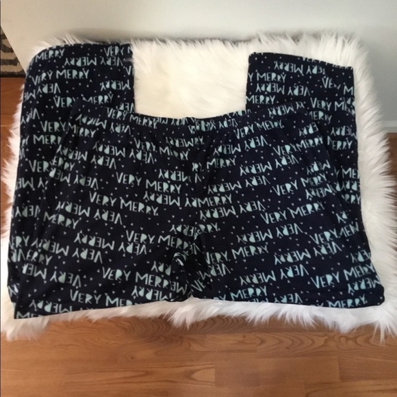 SO Very Merry pajama pant includes a matching bag XXL new - Picture 5 of 13